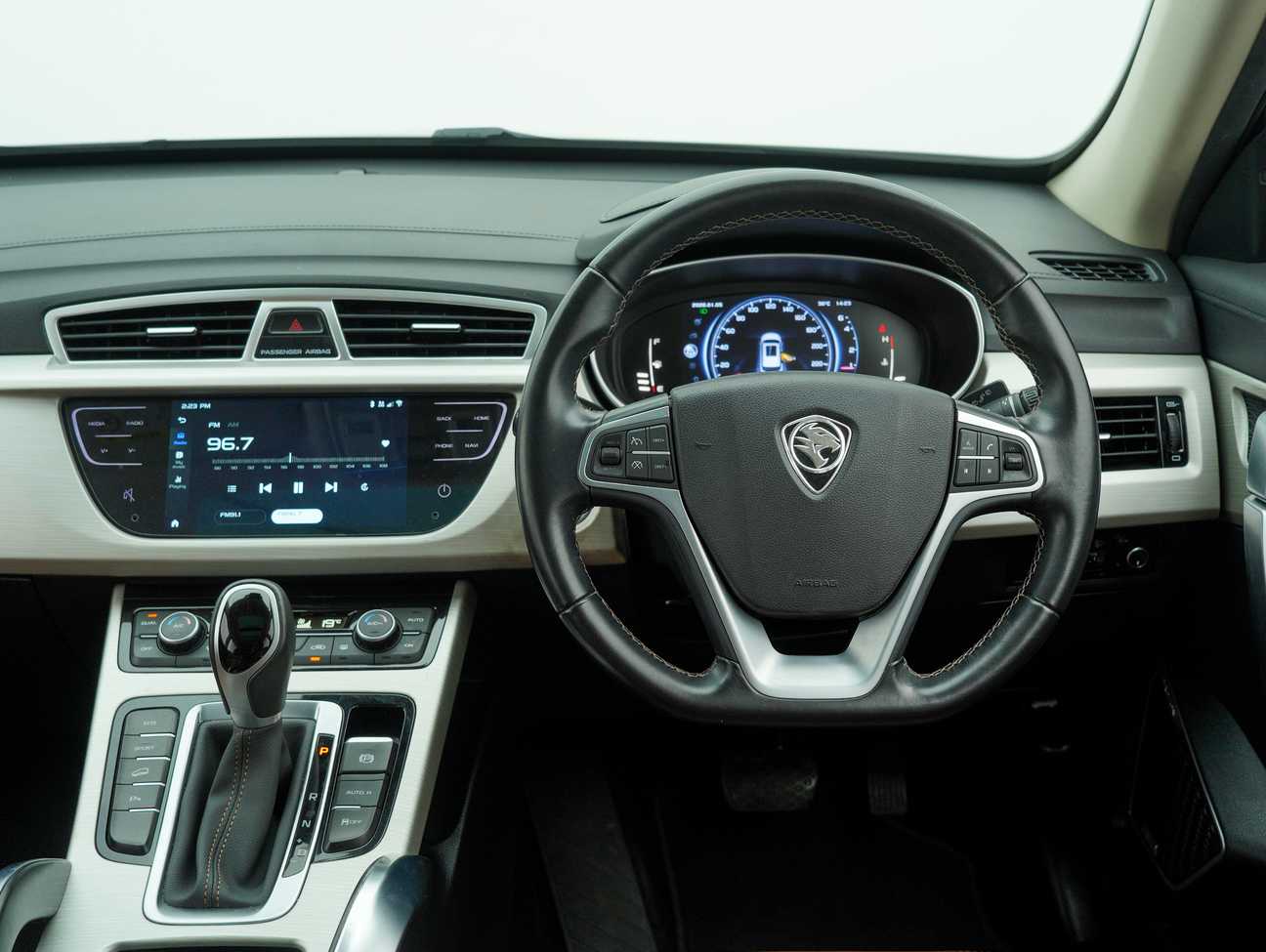 used 2018 Proton X70 Premium 1.8