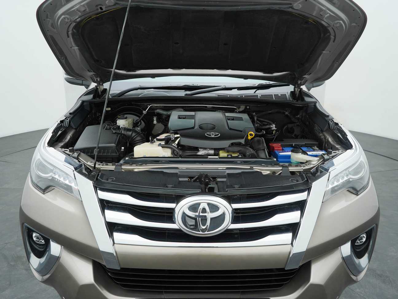 used 2019 Toyota Fortuner VRZ 2.4