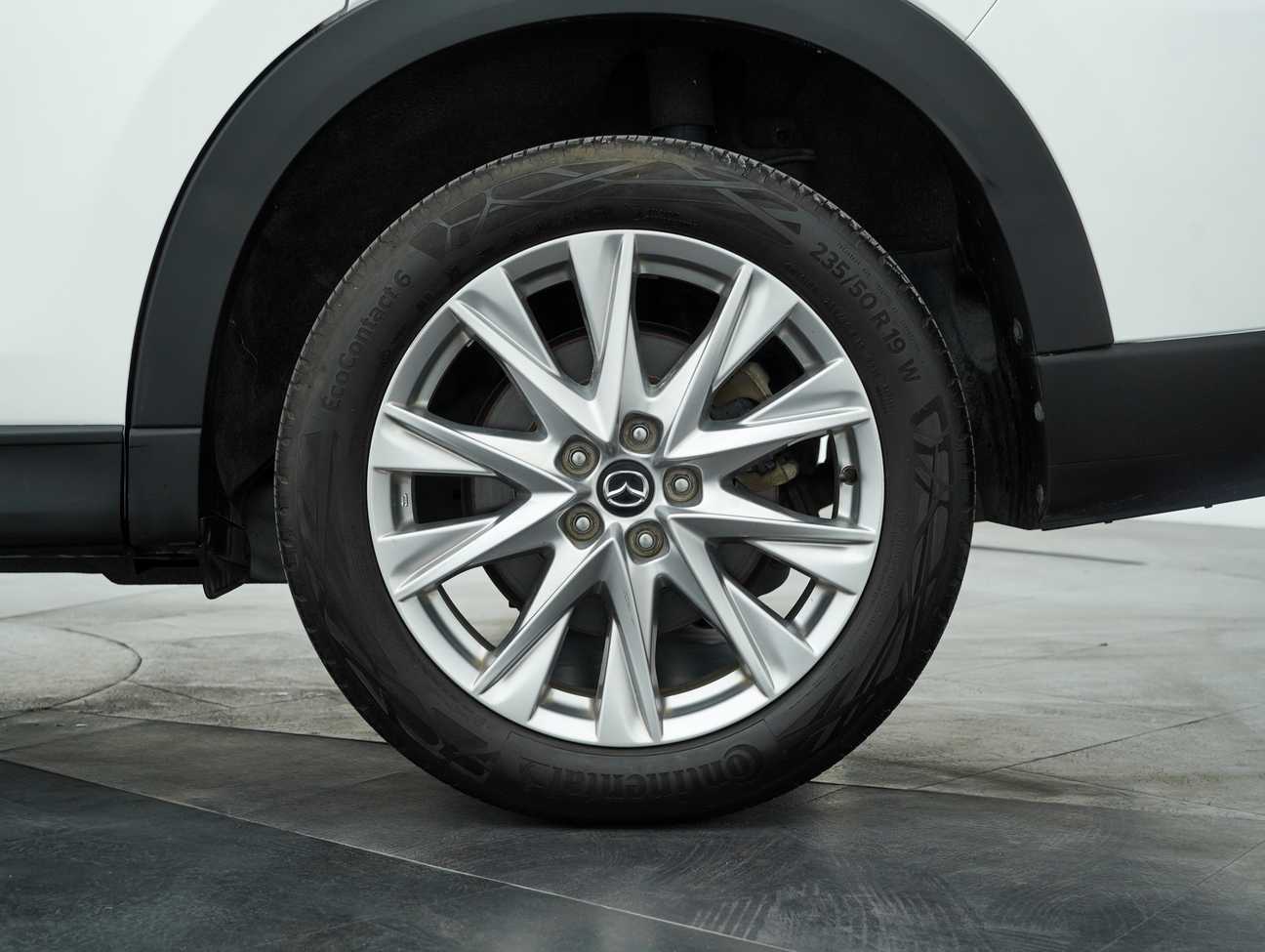 terpakai 2021 Mazda CX-8 SKYACTIV-G Mid 2.5