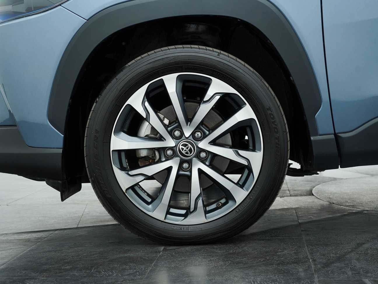 used 2023 Toyota Corolla Cross Hybrid 1.8