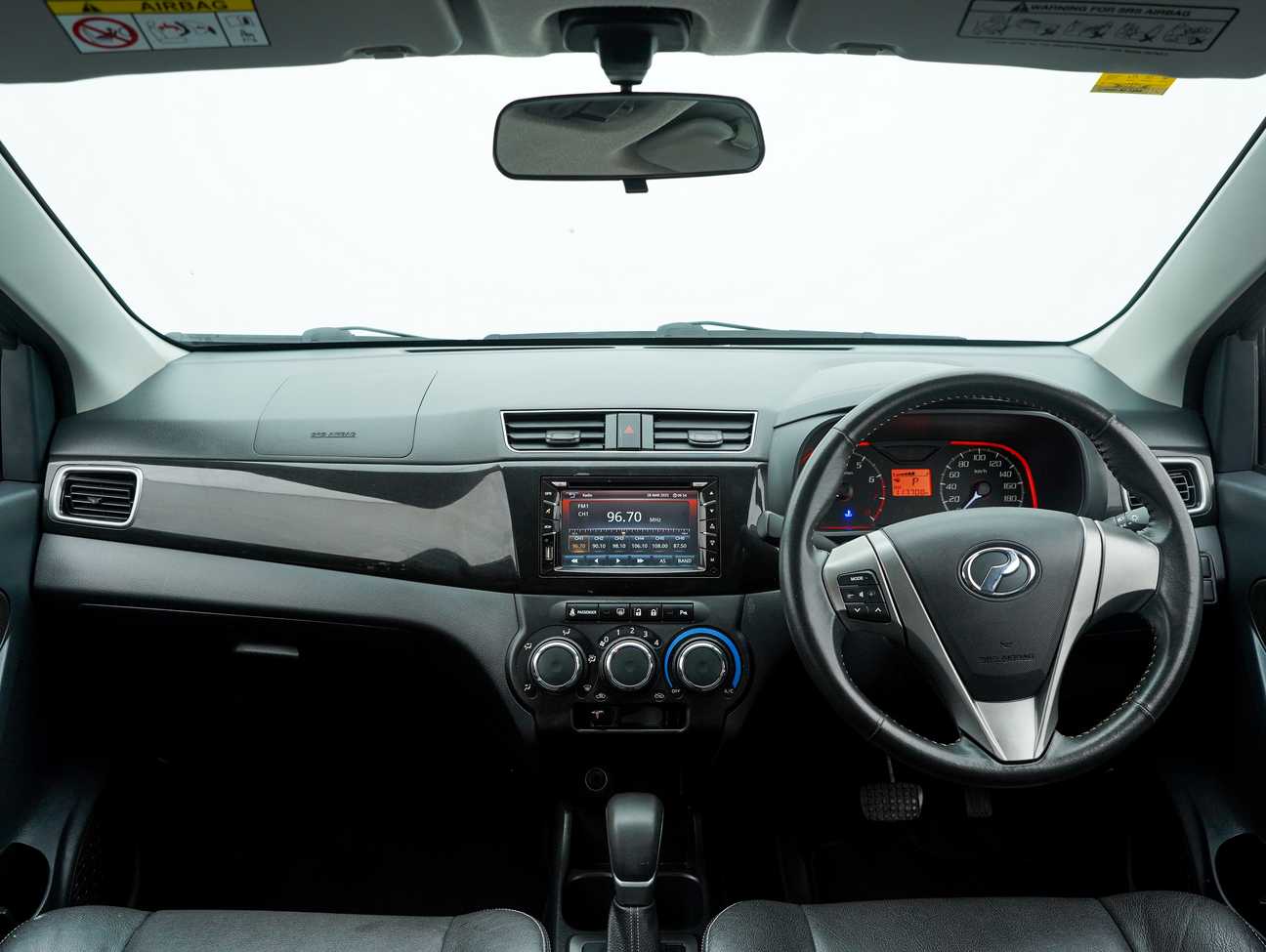 terpakai 2017 Perodua Bezza Advance 1.3