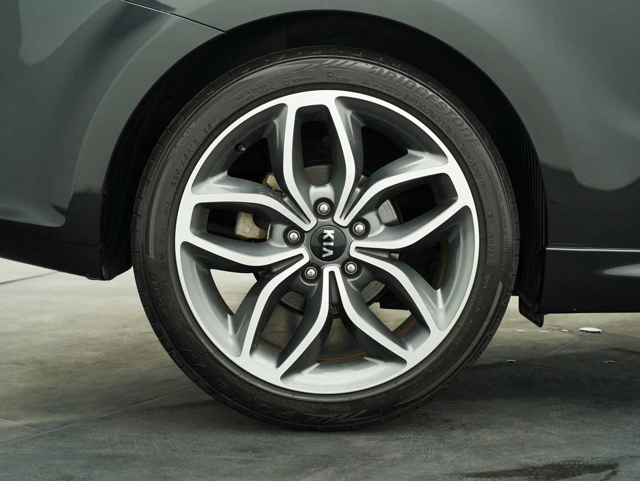 used 2015 Kia Cerato KOUP T-GDI 1.6