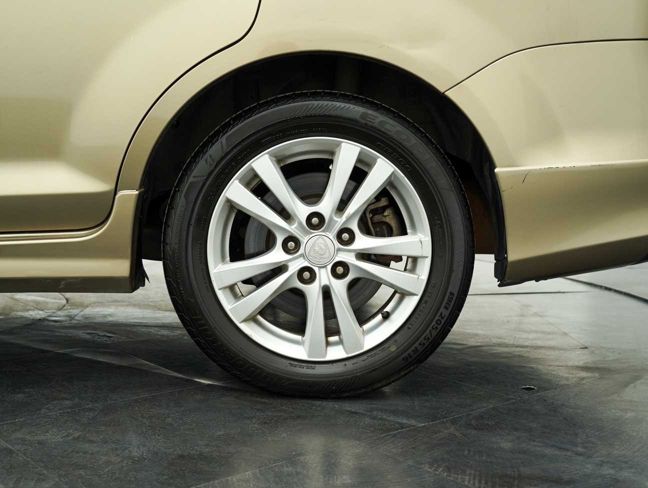 used 2012 Proton Exora Bold CFE Premium 1.6