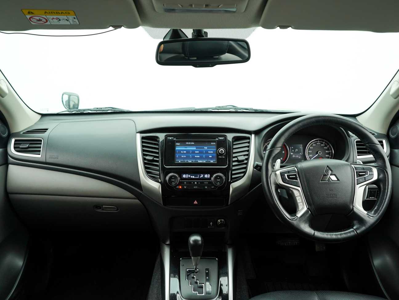 terpakai 2017 Mitsubishi TRITON VGT HS 4WD DC 2.4