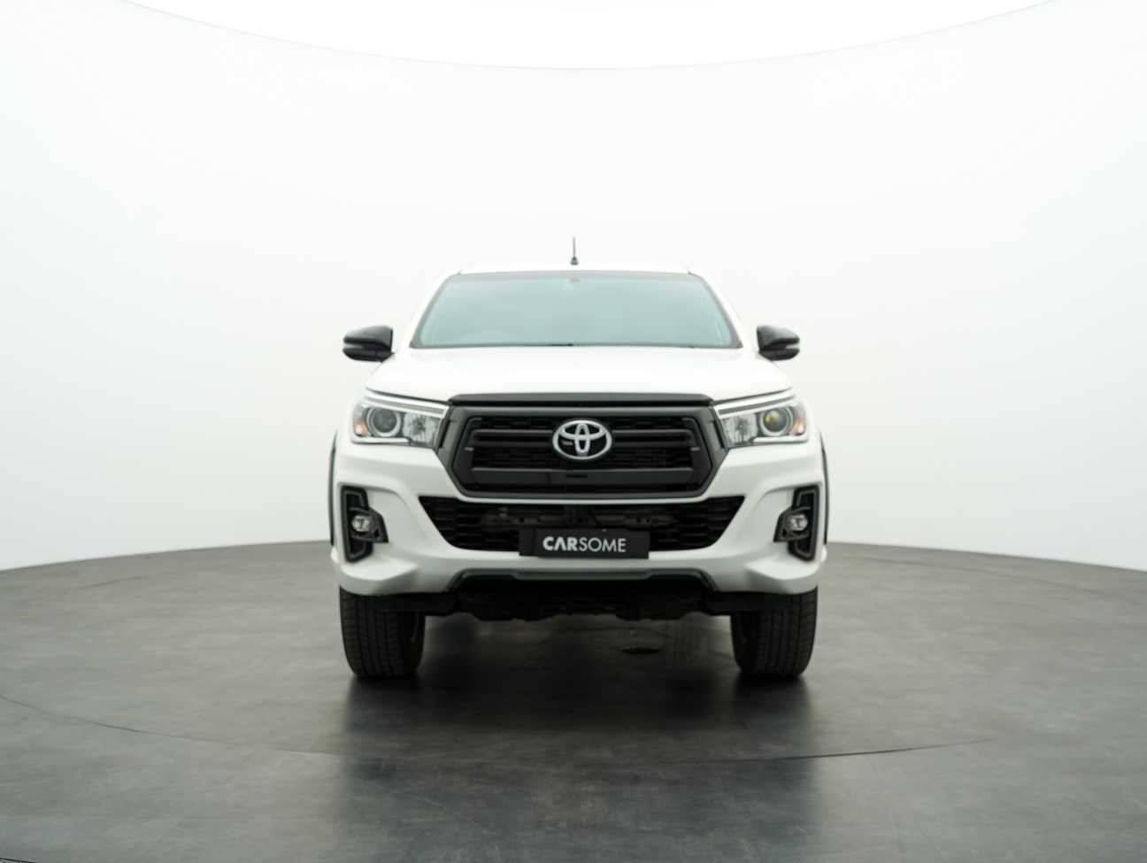 terpakai 2020 Toyota HILUX DOUBLE CAB BLACK EDITION 4X4 2.8