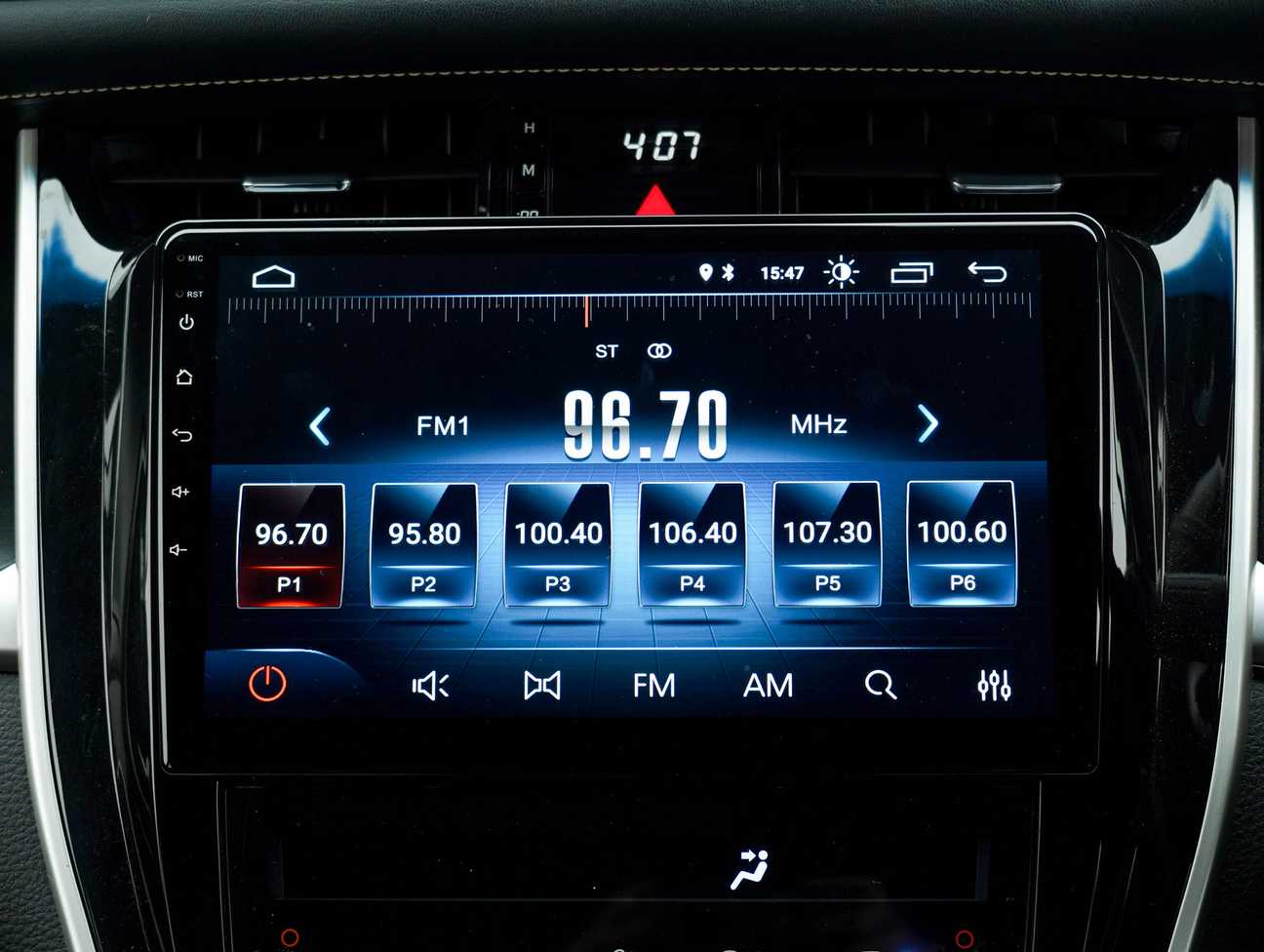 used 2014 Toyota Harrier Premium 2.0