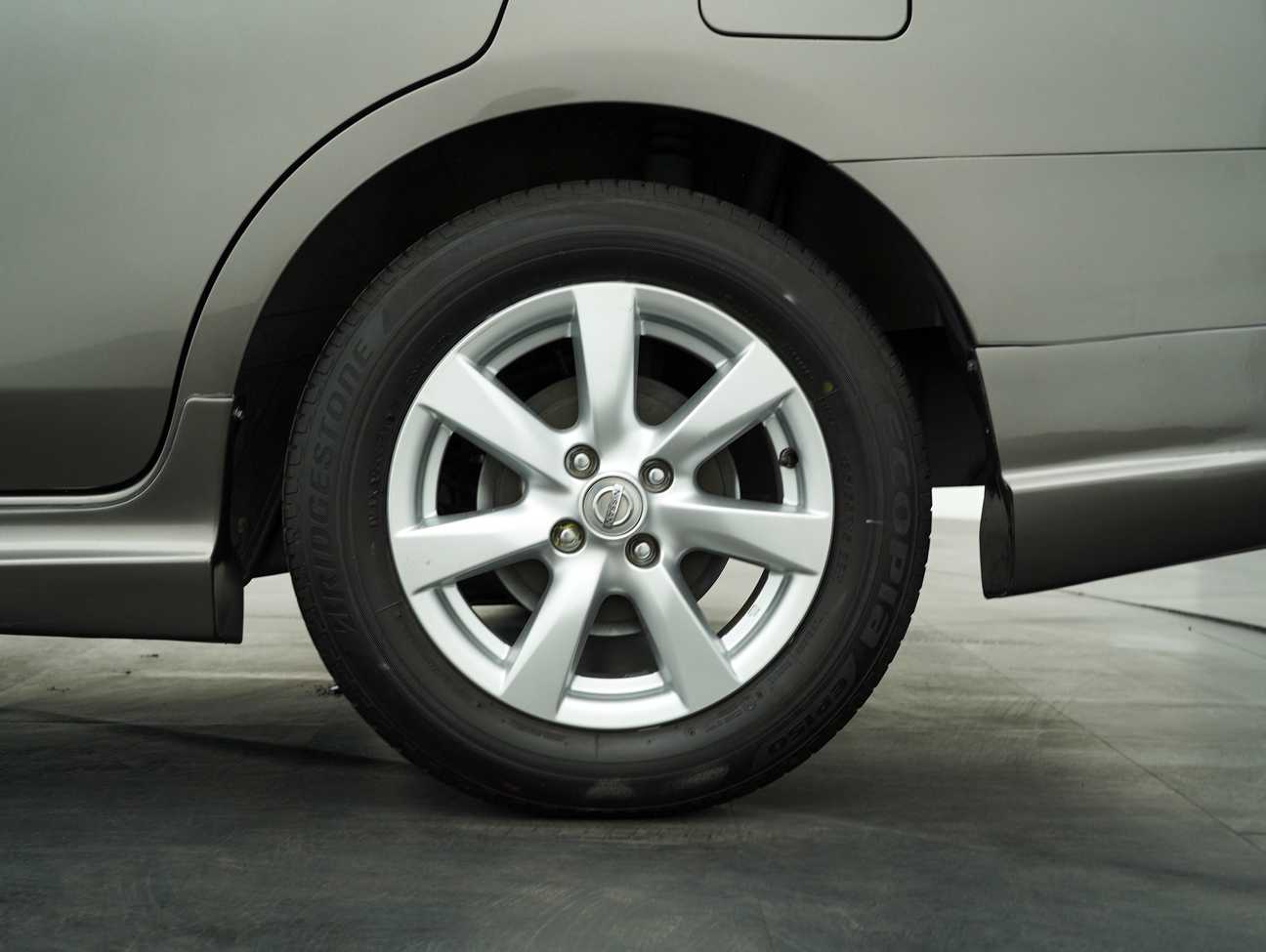 used 2014 Nissan Almera VL 1.5