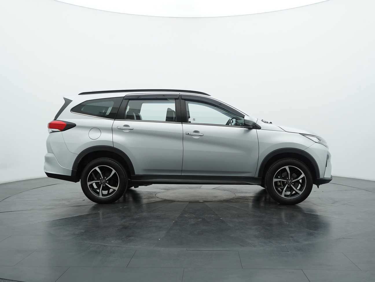 terpakai 2019 Perodua Aruz AV 1.5