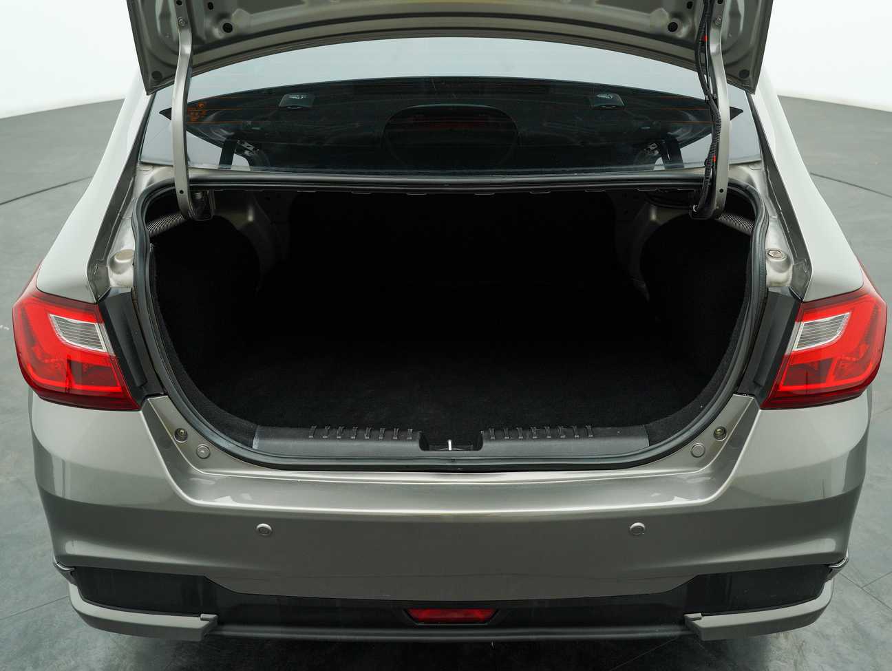 used 2017 Proton Saga Premium 1.3