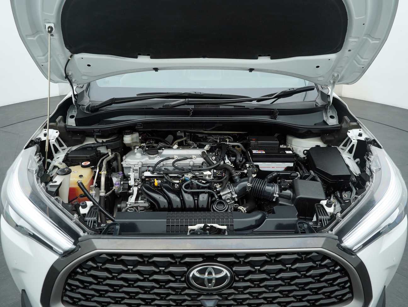 used 2022 Toyota Corolla Cross V 1.8