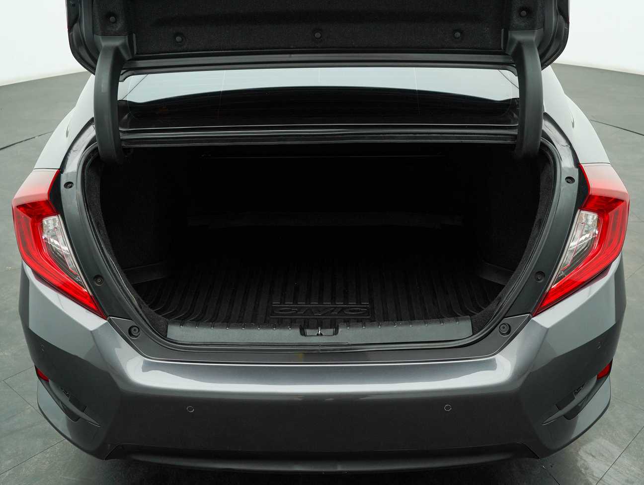 terpakai 2018 Honda Civic S 1.8