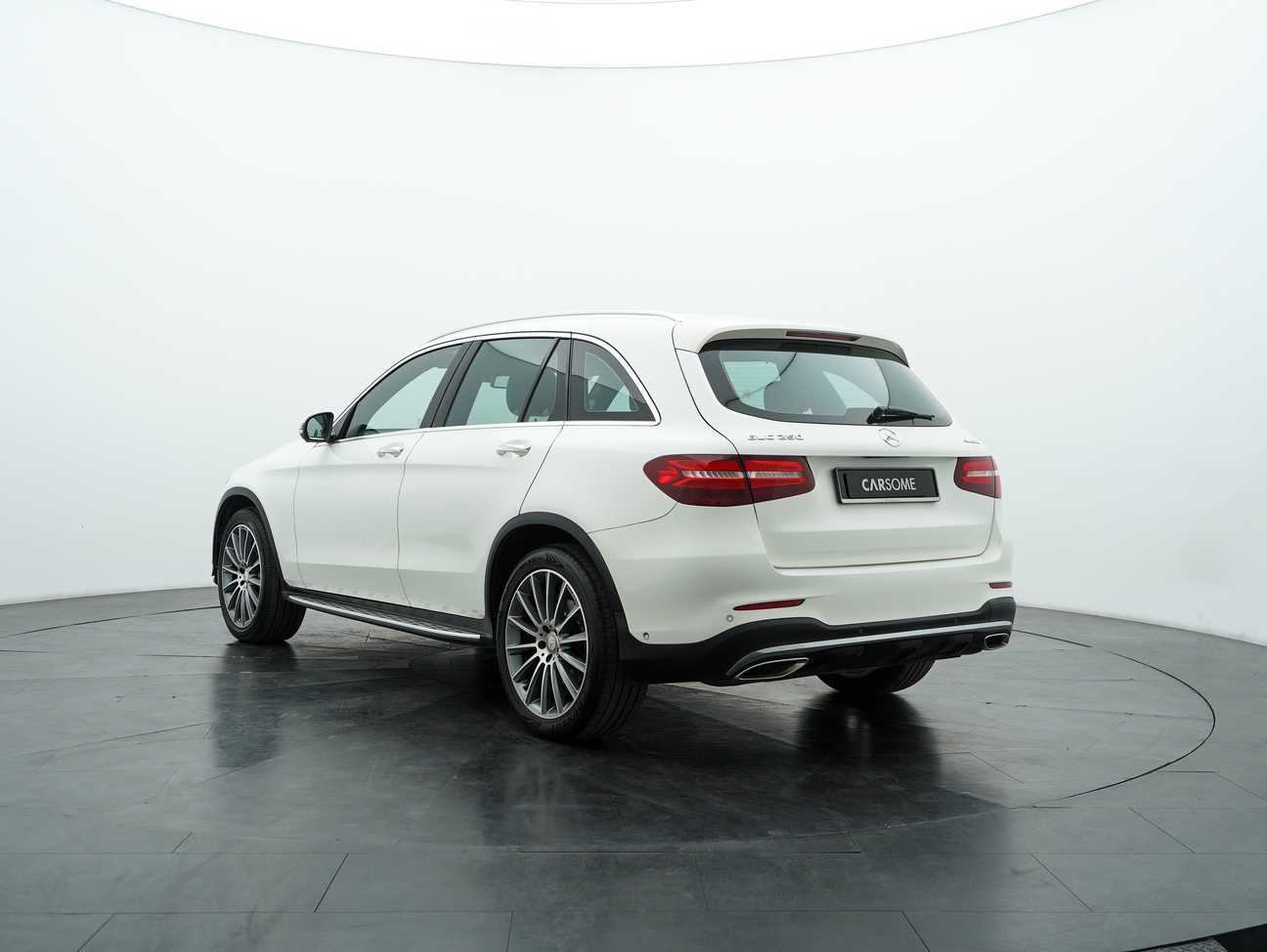 used 2017 Mercedes-Benz GLC250 4MATIC AMG Line 2.0