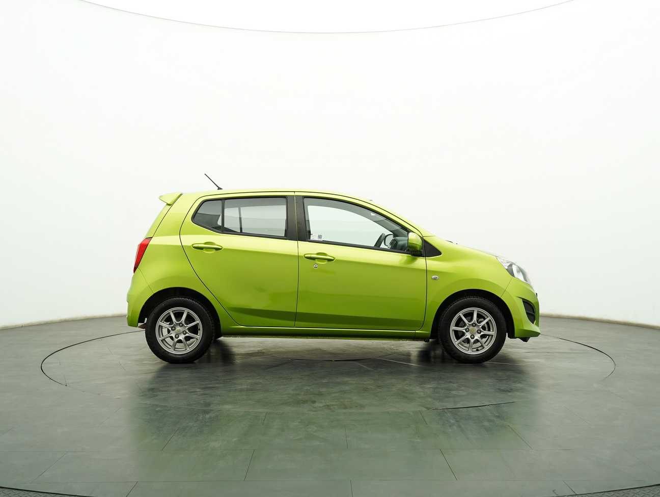 used 2016 Perodua AXIA G 1.0