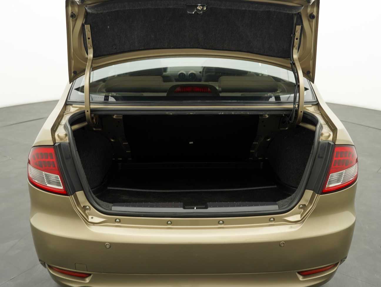 terpakai 2011 Proton Saga FL Standard 1.3