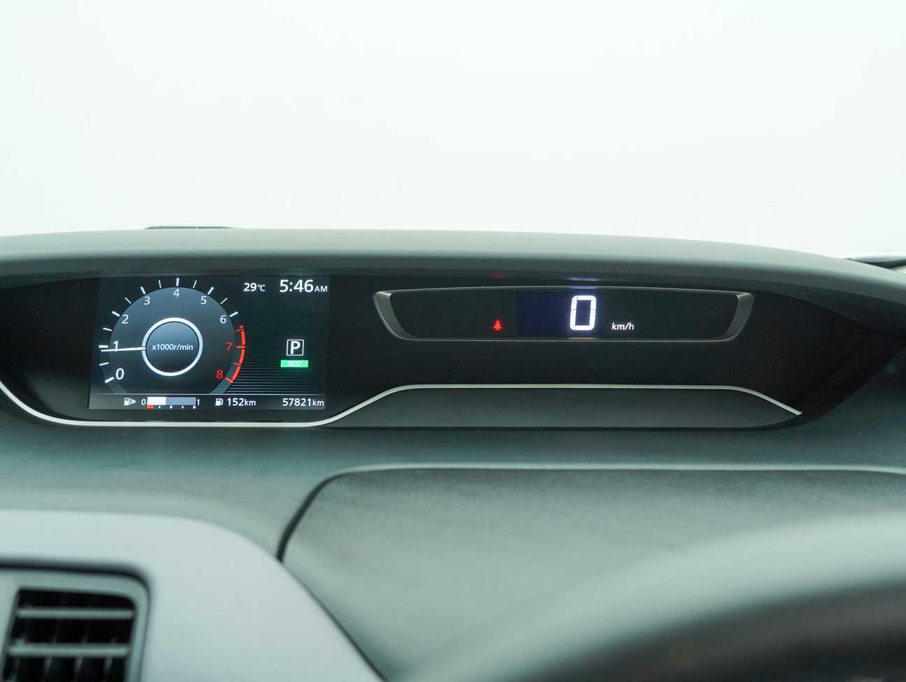 terpakai 2022 Nissan Serena S-Hybrid High-Way Star Premium 2.0