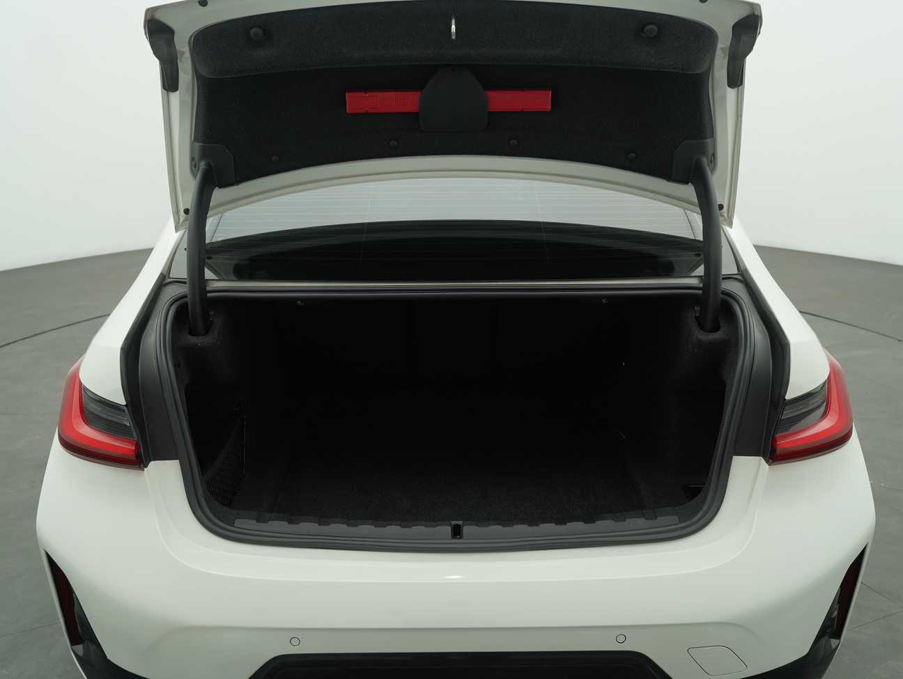 used 2023 BMW 320i M Sport 2.0