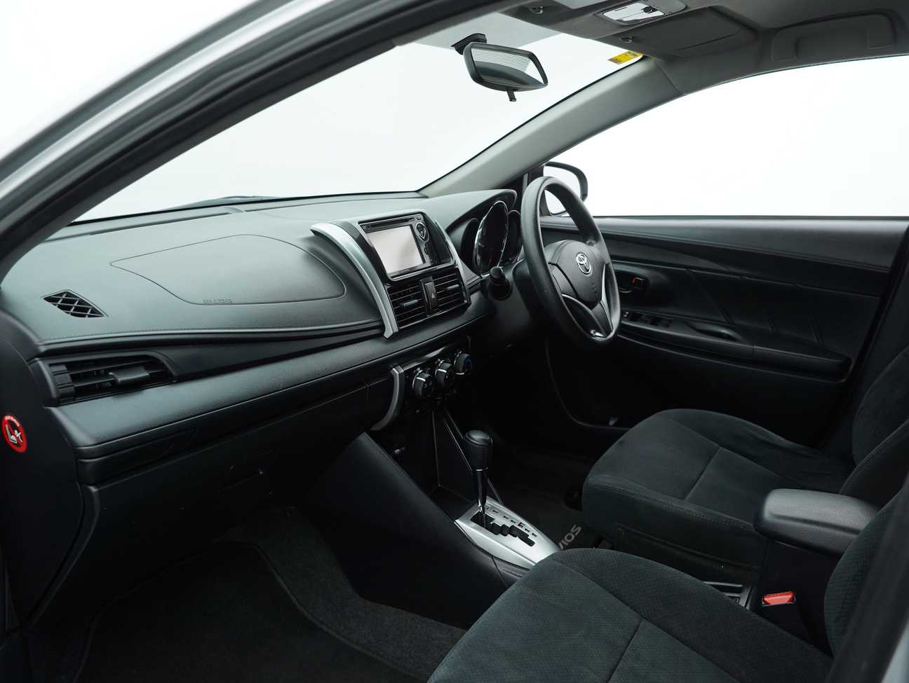 terpakai 2016 Toyota Vios J 1.5