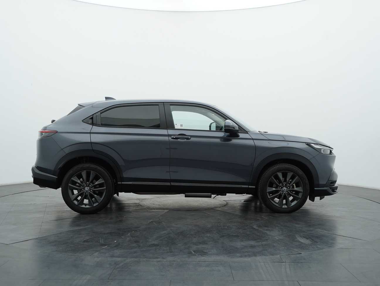 used 2024 Honda HR-V V 1.5