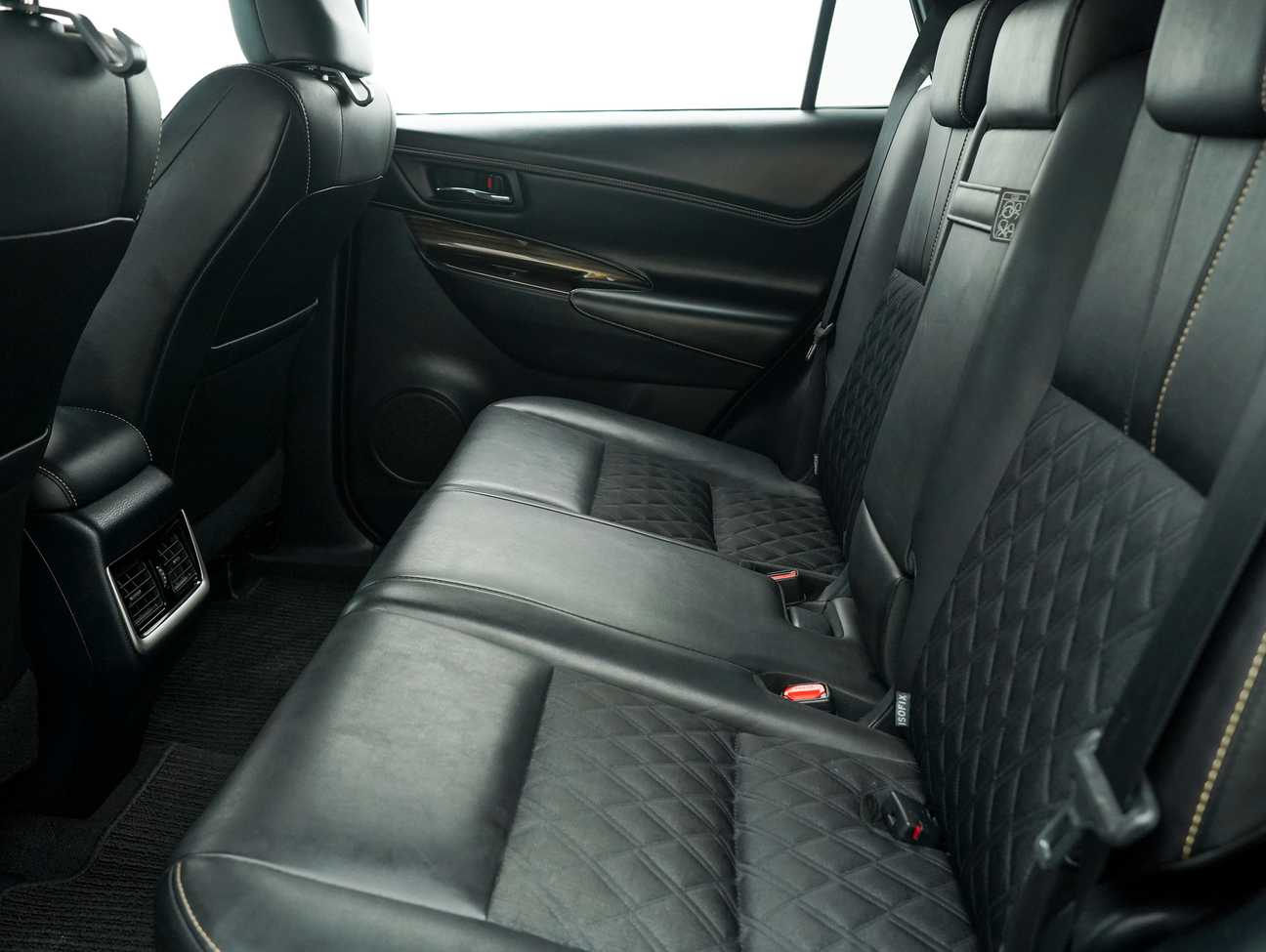 used 2016 Toyota Harrier Elegance 2.0