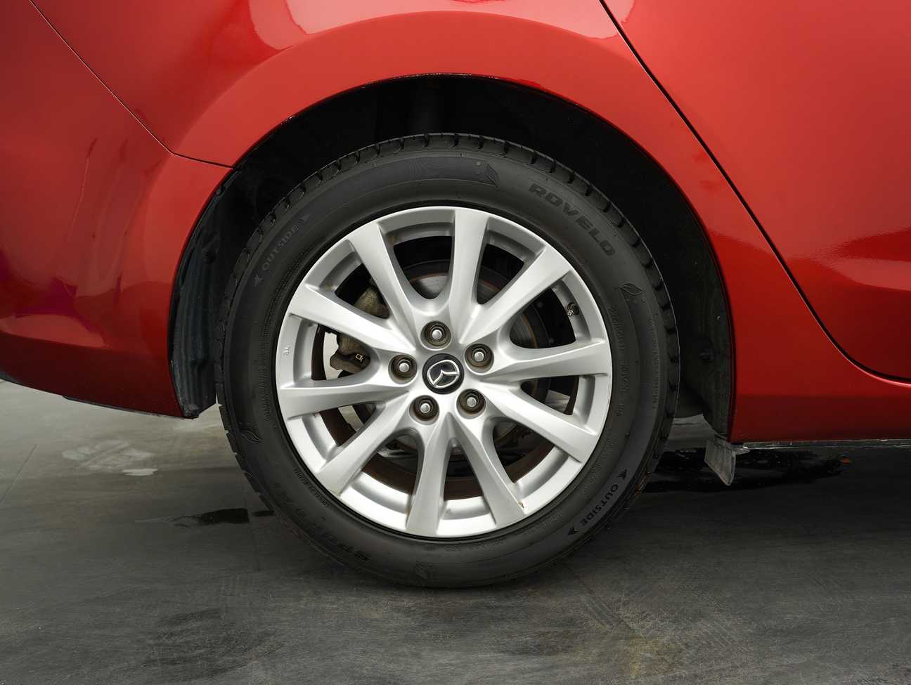 terpakai 2015 Mazda 6 FL SEDAN SKYACTIV-G 2.0