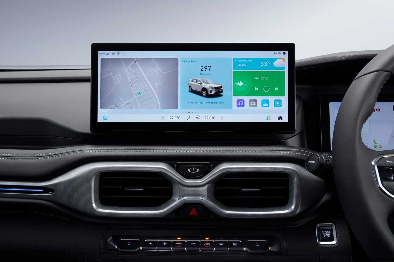 used 2025 Proton X90 Flagship 1.5