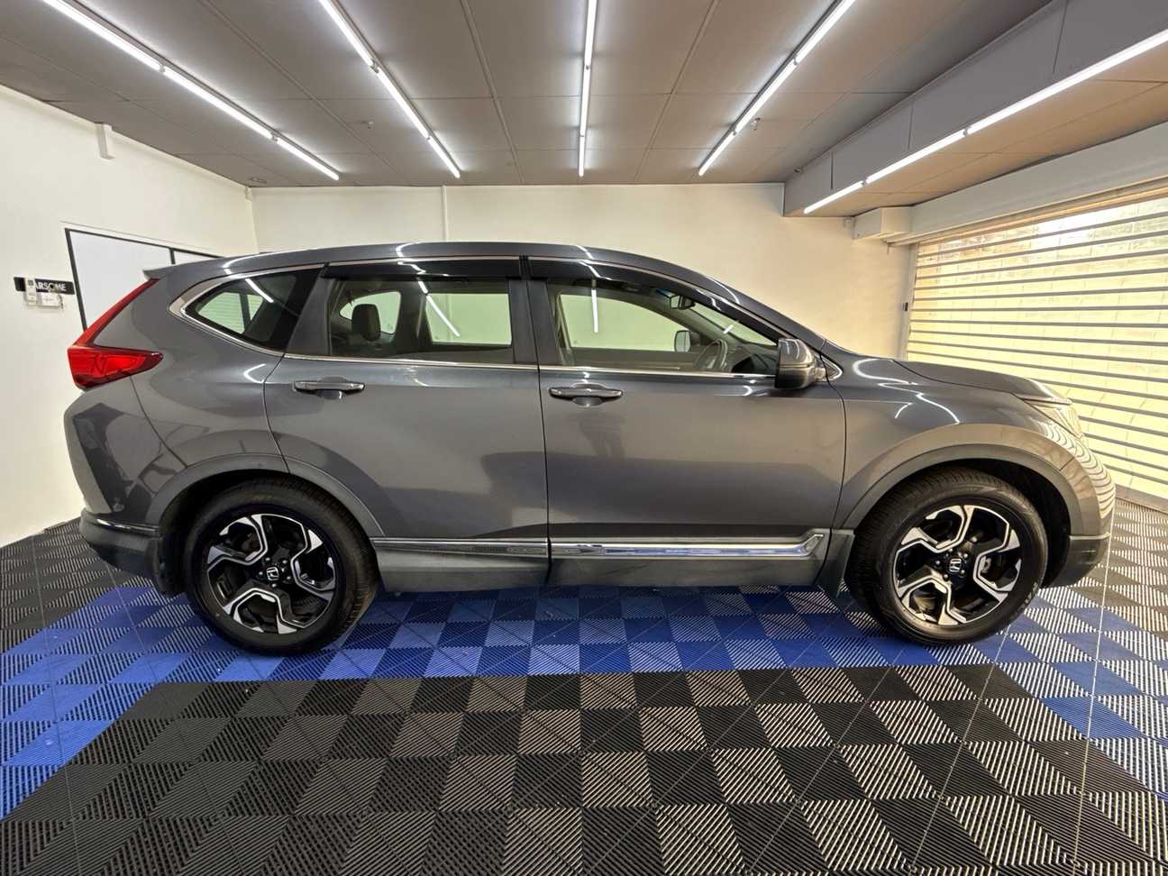 terpakai 2017 Honda CR-V TC-P  1.5