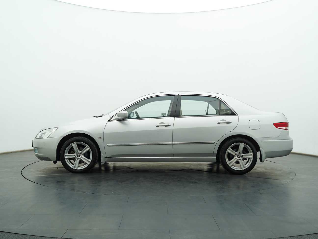 used 2004 Honda Accord VTi 2.0