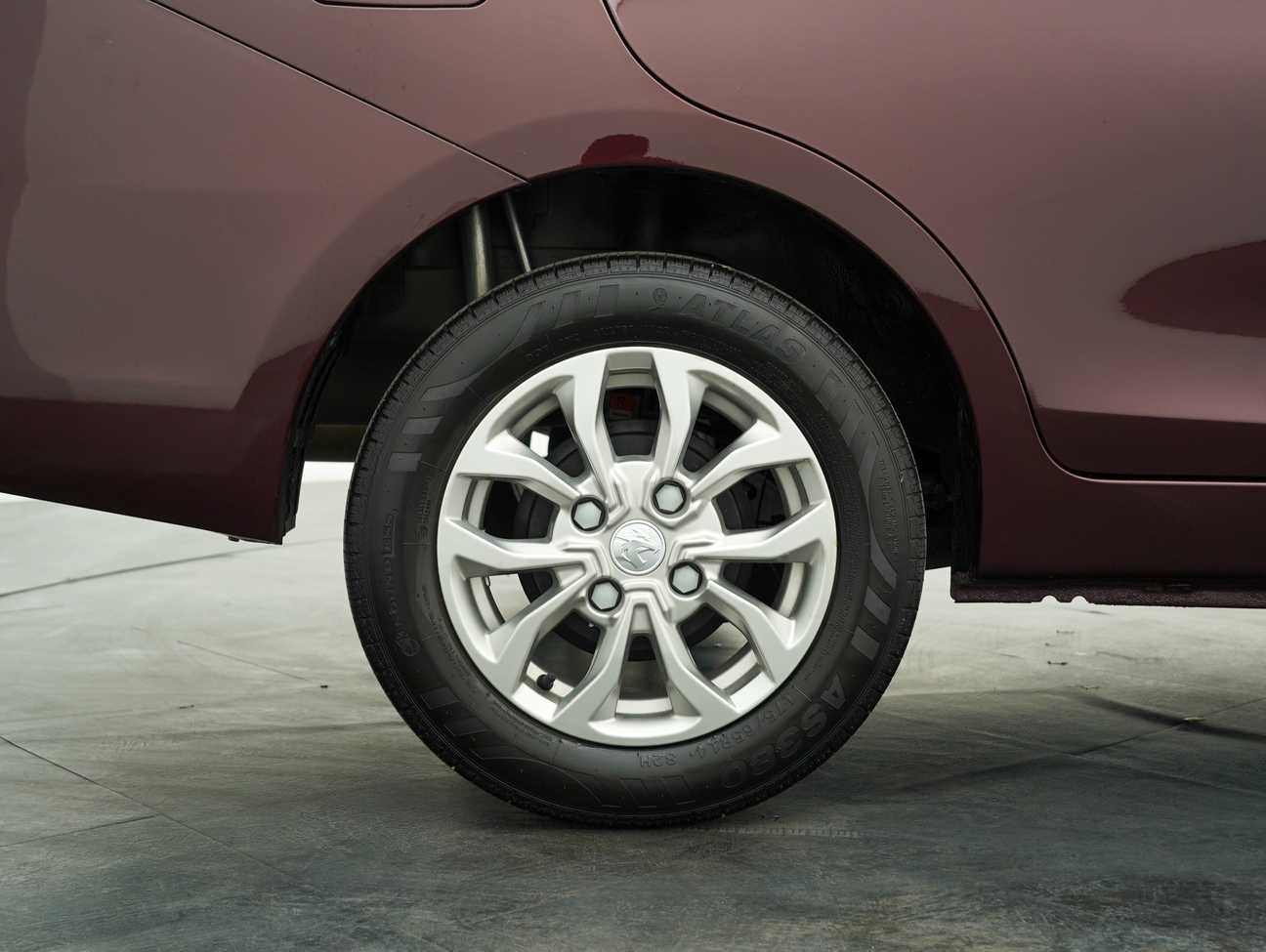 used 2022 Proton Saga Standard 1.3