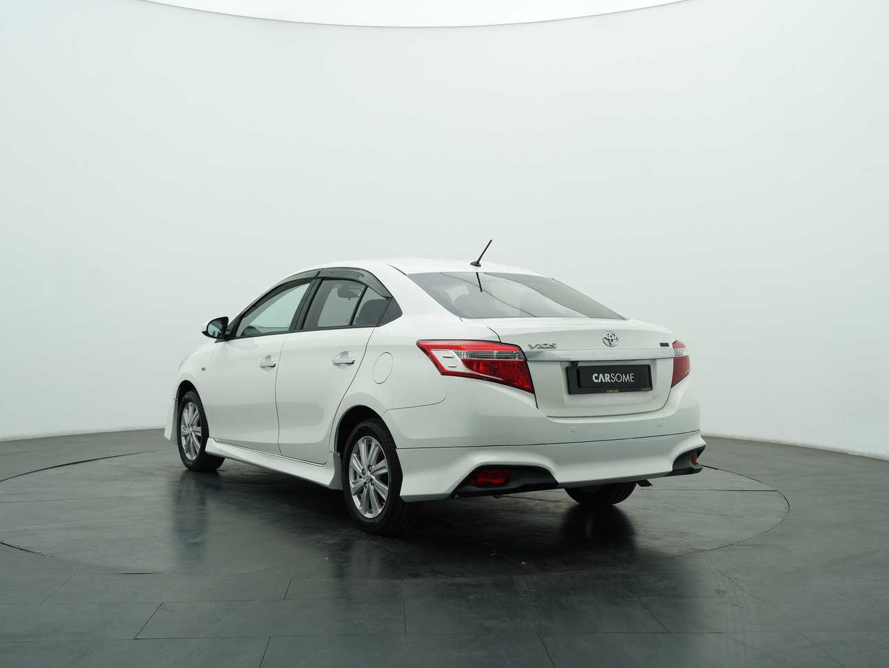 used 2015 Toyota Vios J 1.5