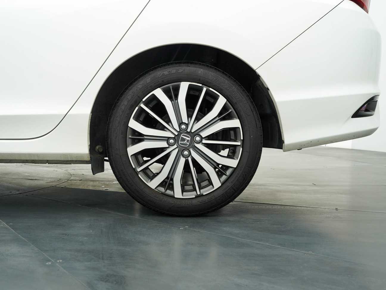 used 2019 Honda CITY V 1.5