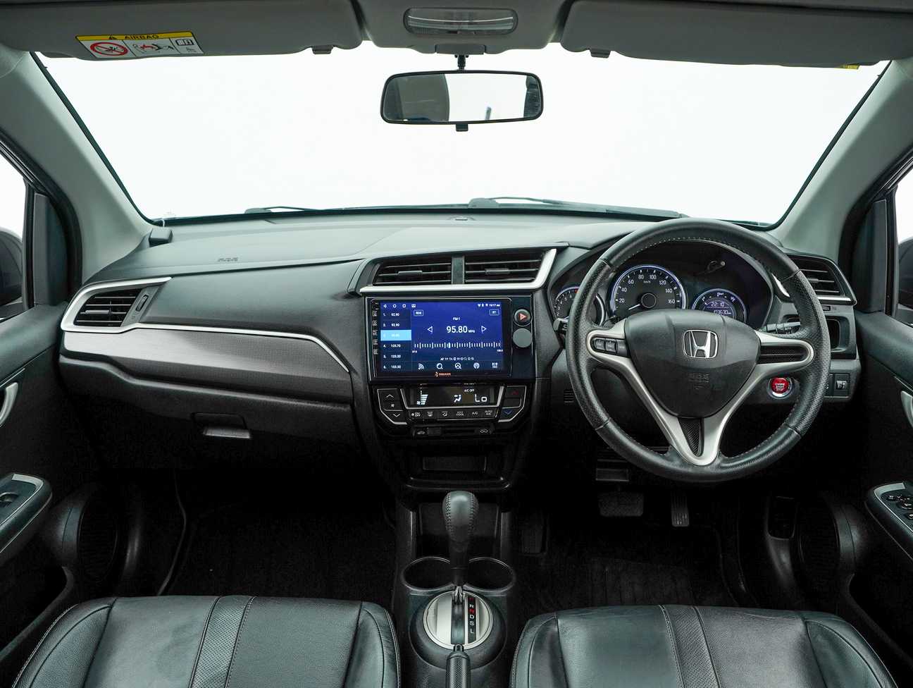 used 2018 Honda BR-V V 1.5