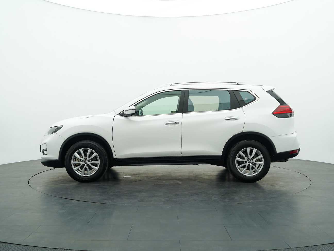 terpakai 2019 Nissan X-Trail  2.0