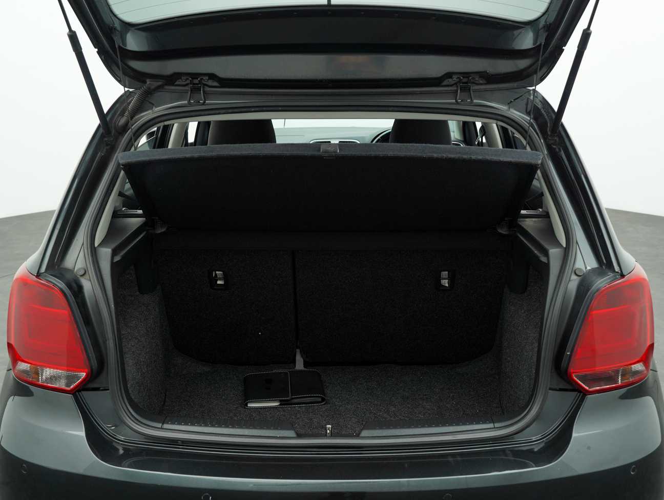 used 2018 Volkswagen POLO HATCHBACK 1.6