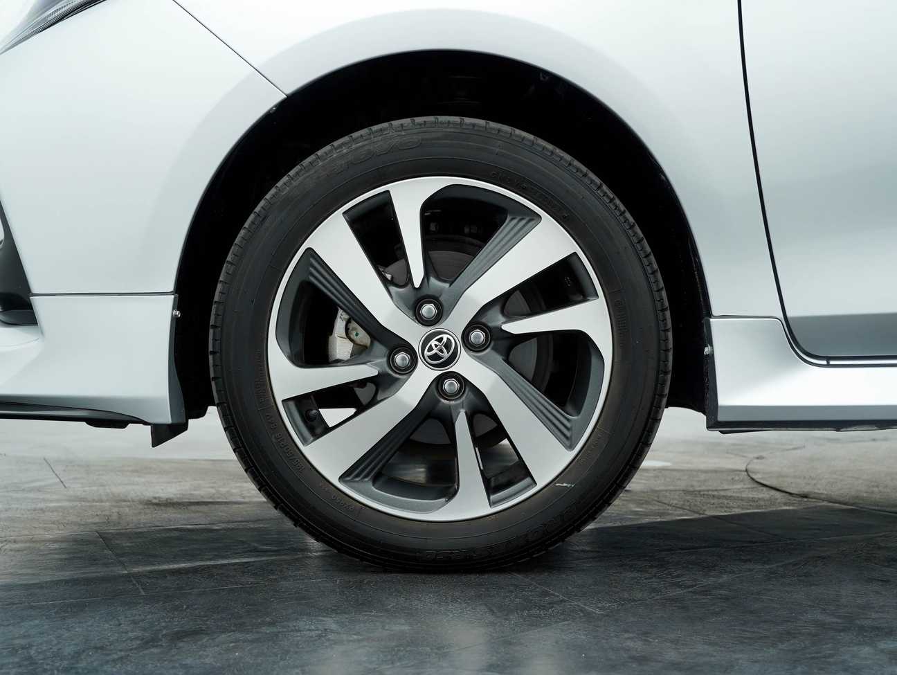 used 2021 Toyota Yaris E 1.5