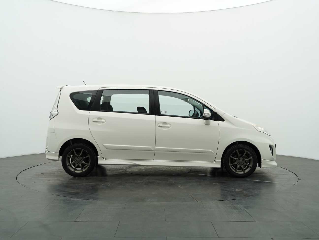 terpakai 2015 Perodua Alza SE 1.5