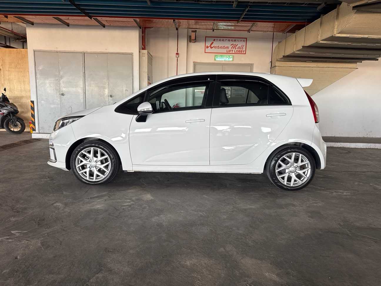 used 2023 Proton Iriz Executive 1.6