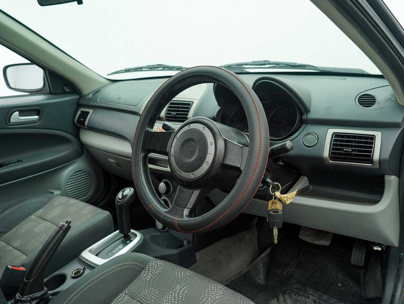 used 2014 Proton Persona SV 1.6