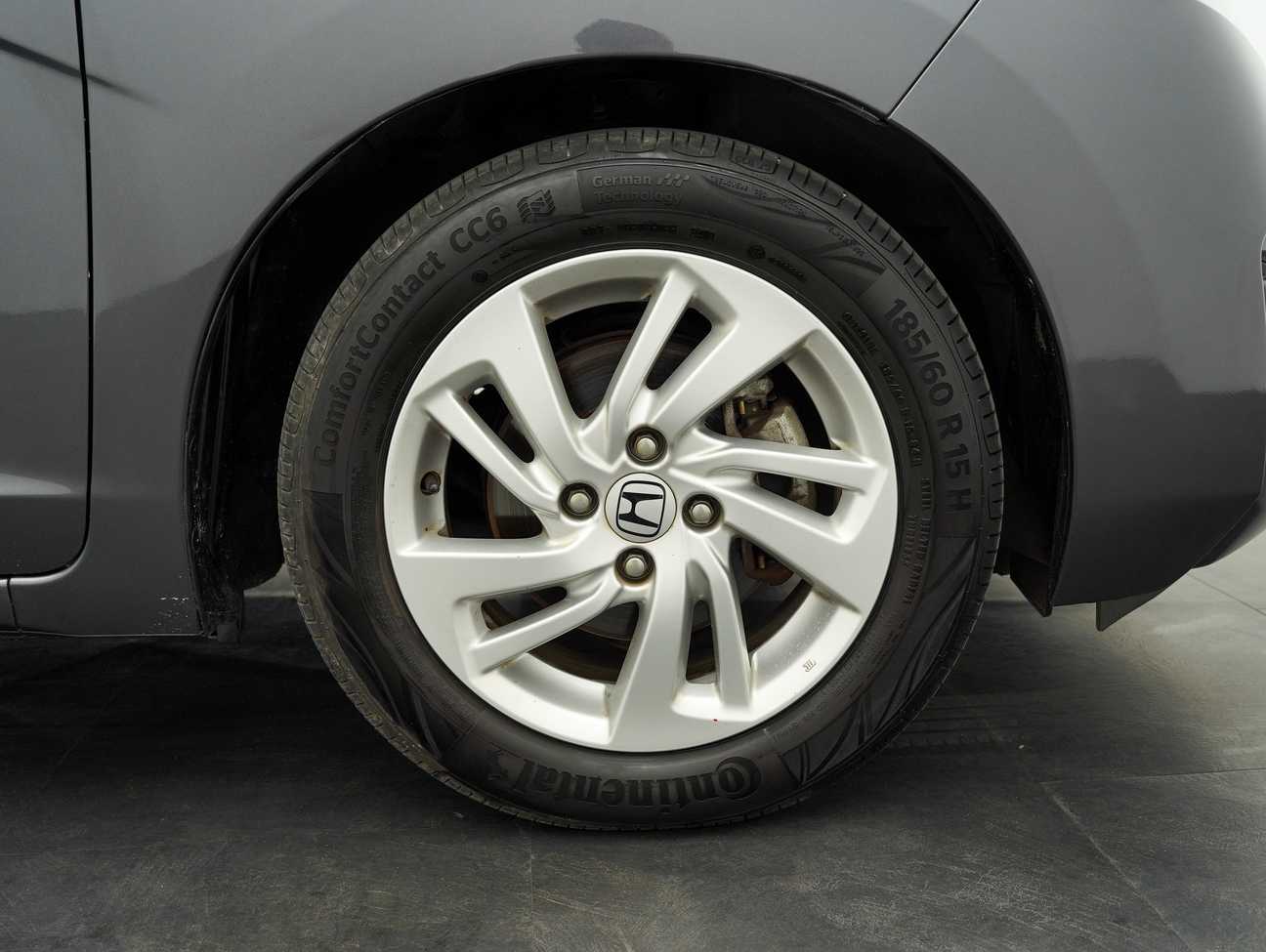 used 2014 Honda Jazz E 1.5