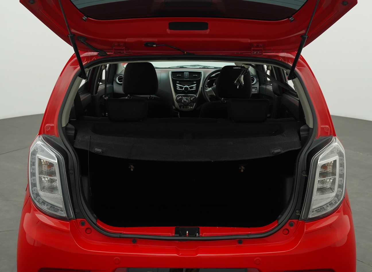 terpakai 2016 Perodua AXIA SE 1.0