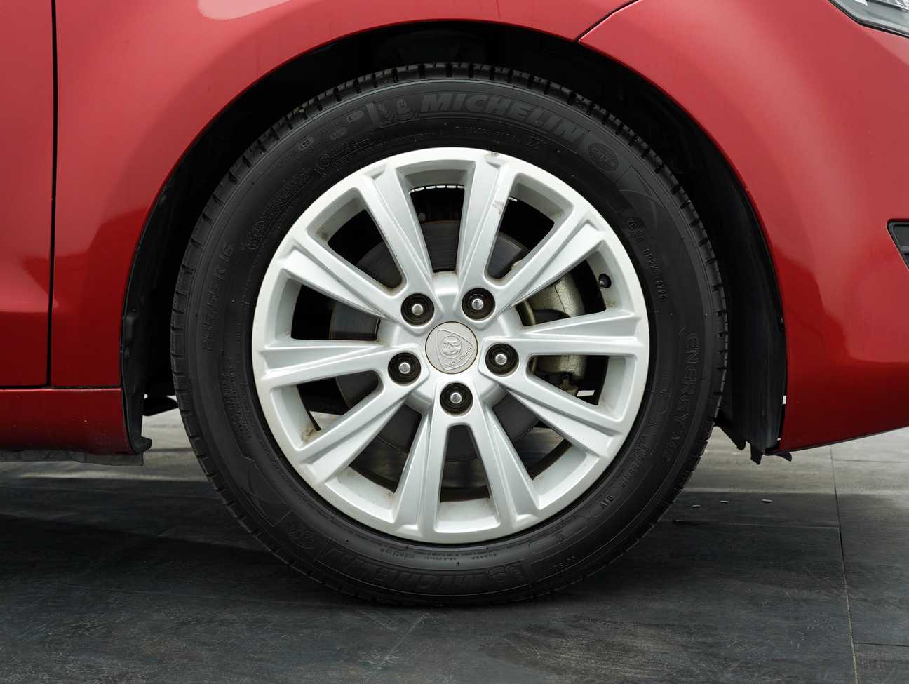 used 2014 Proton Preve Executive 1.6