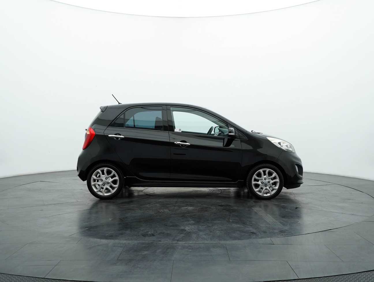 used 2014 Kia Picanto  1.2
