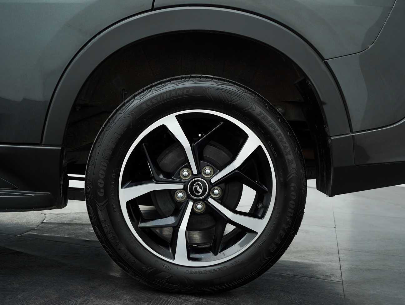 terpakai 2022 Perodua Aruz AV 1.5