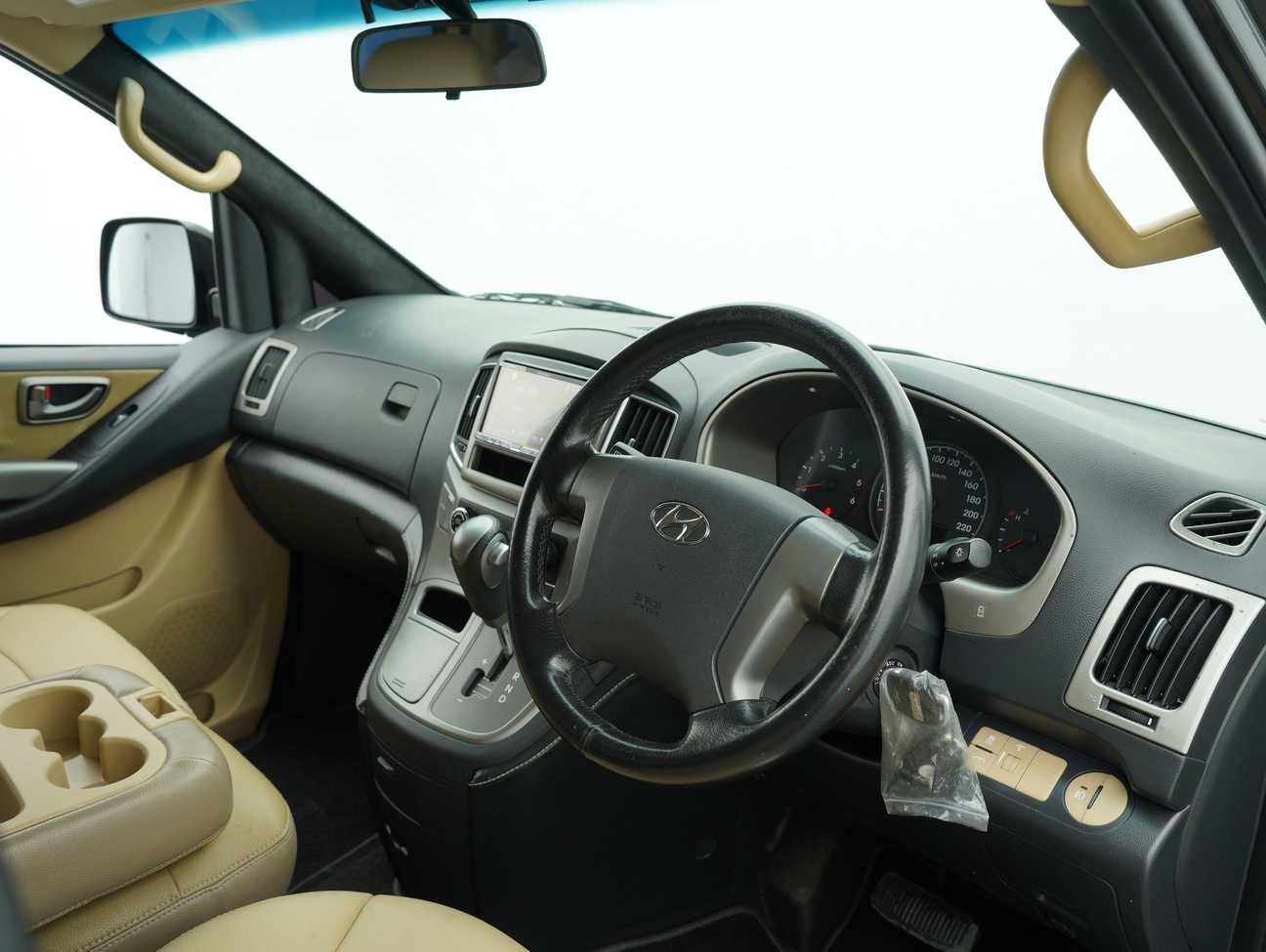 used 2018 Hyundai Grand Starex Royale 2.5