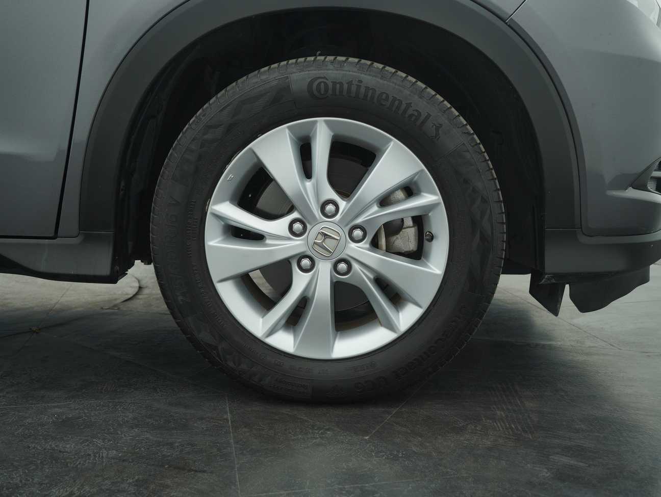 used 2015 Honda HR-V V 1.8