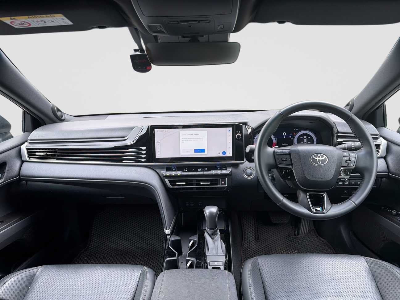 used 2025 Toyota Camry V 2.5