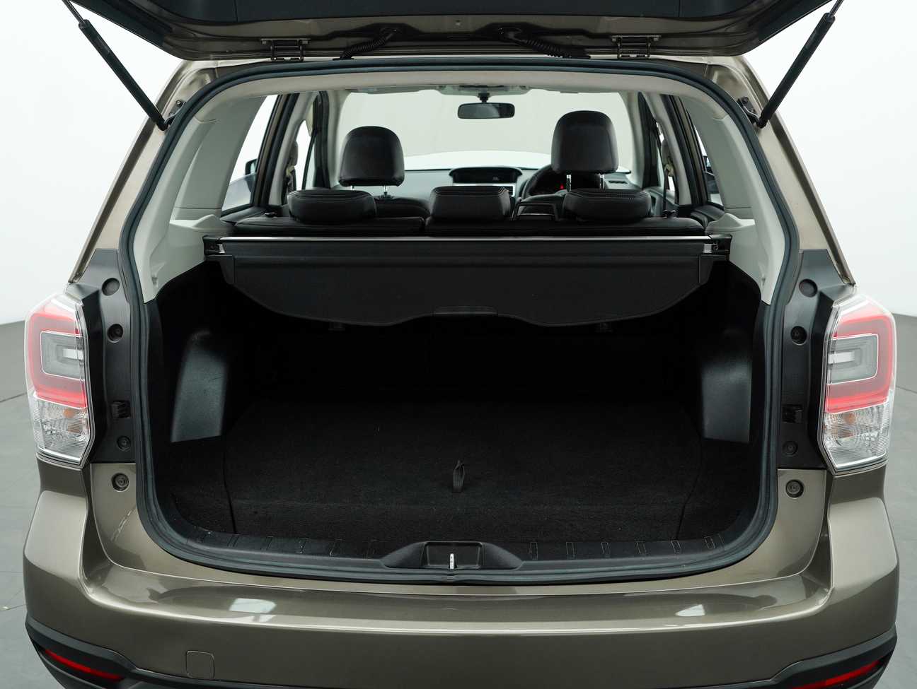 used 2016 Subaru Forester  2.0