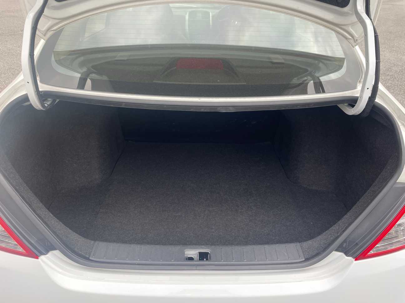 terpakai 2016 Nissan Almera E 1.5