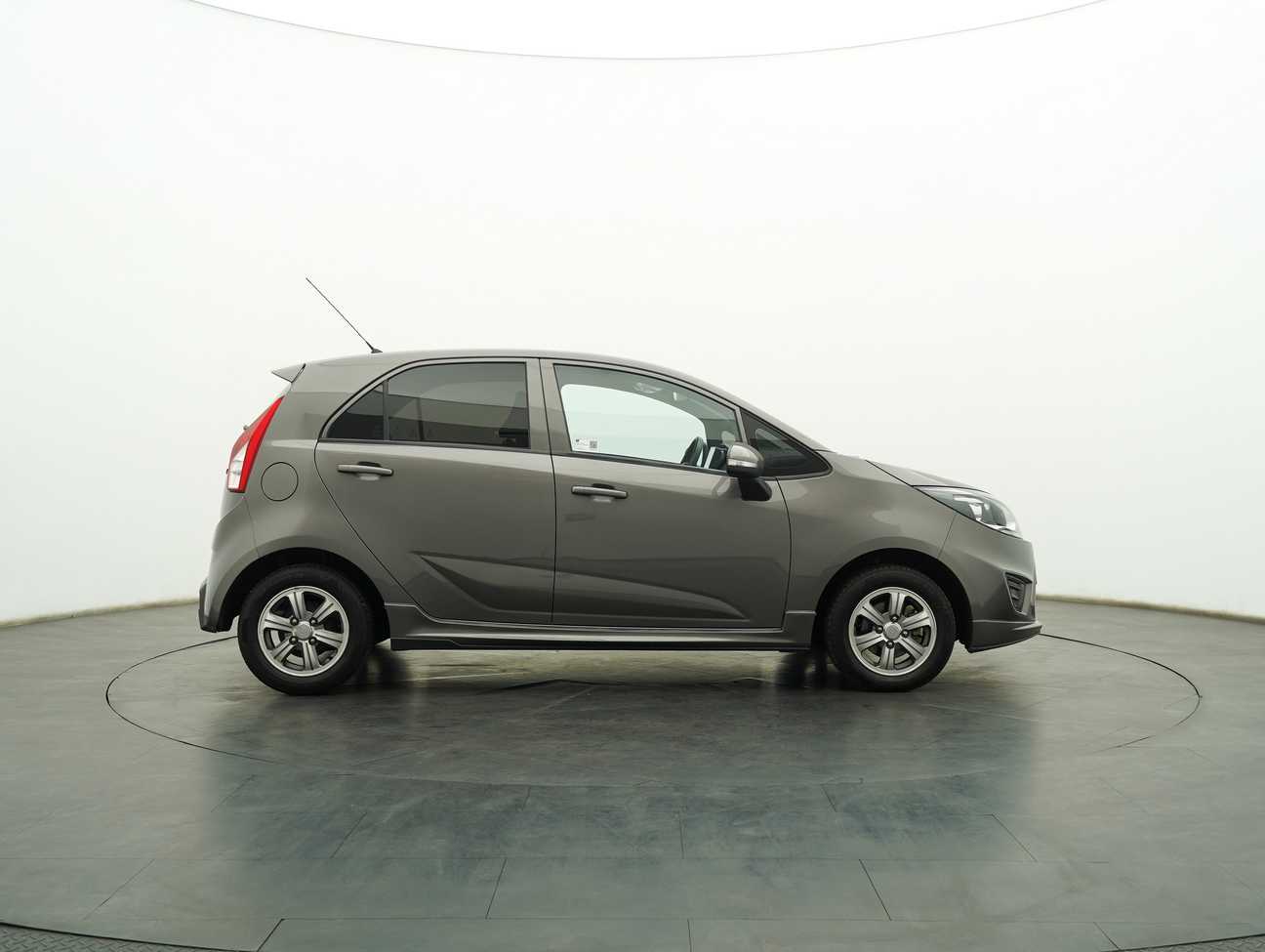 used 2016 Proton Iriz Executive 1.3