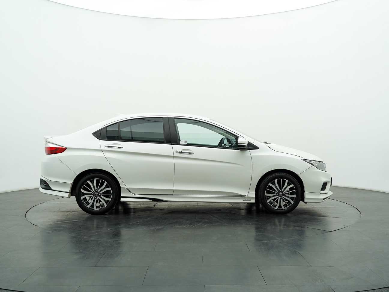 used 2019 Honda City V i-VTEC 1.5
