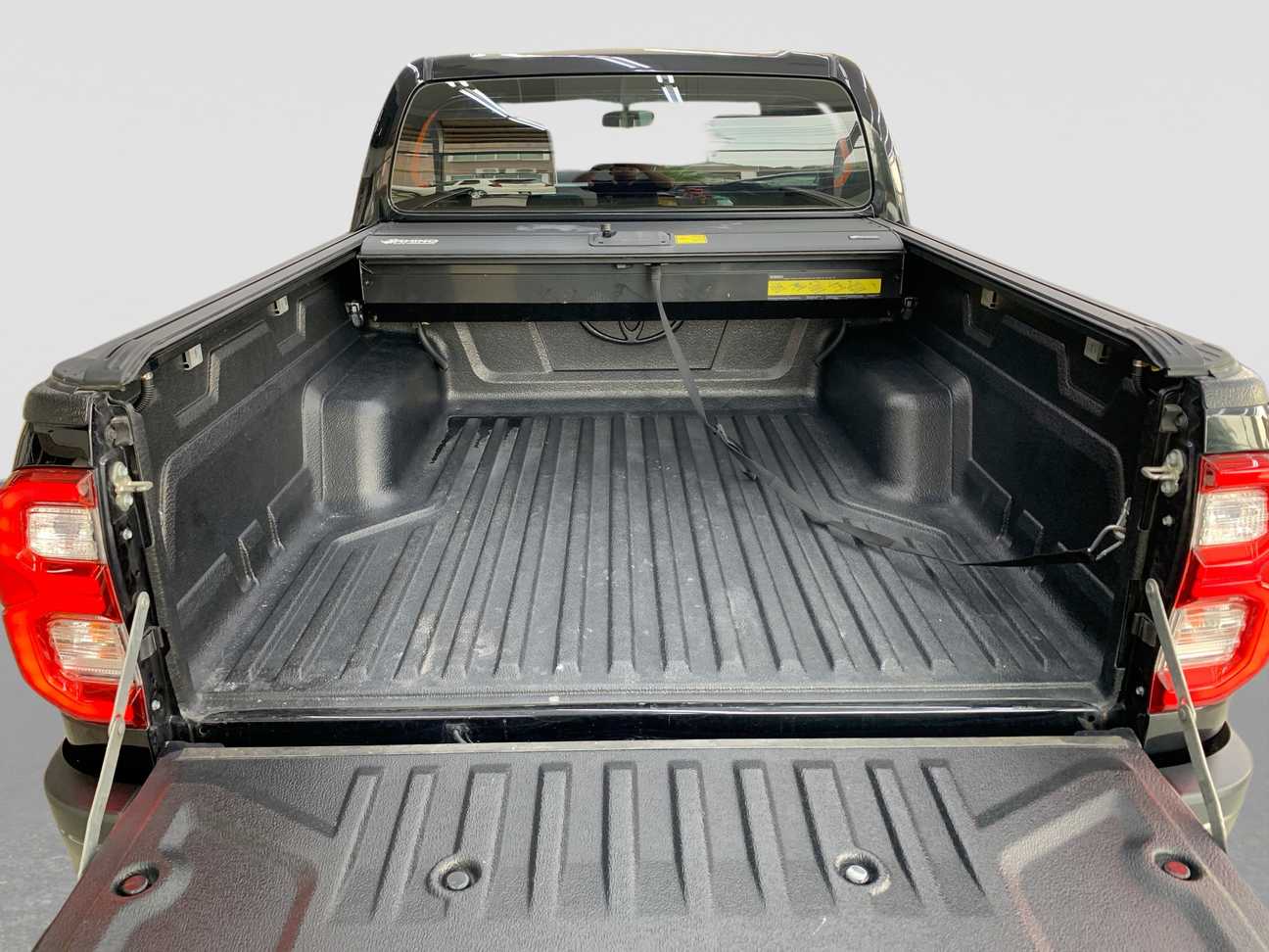used 2022 Toyota Hilux E Dual Cab 2.4